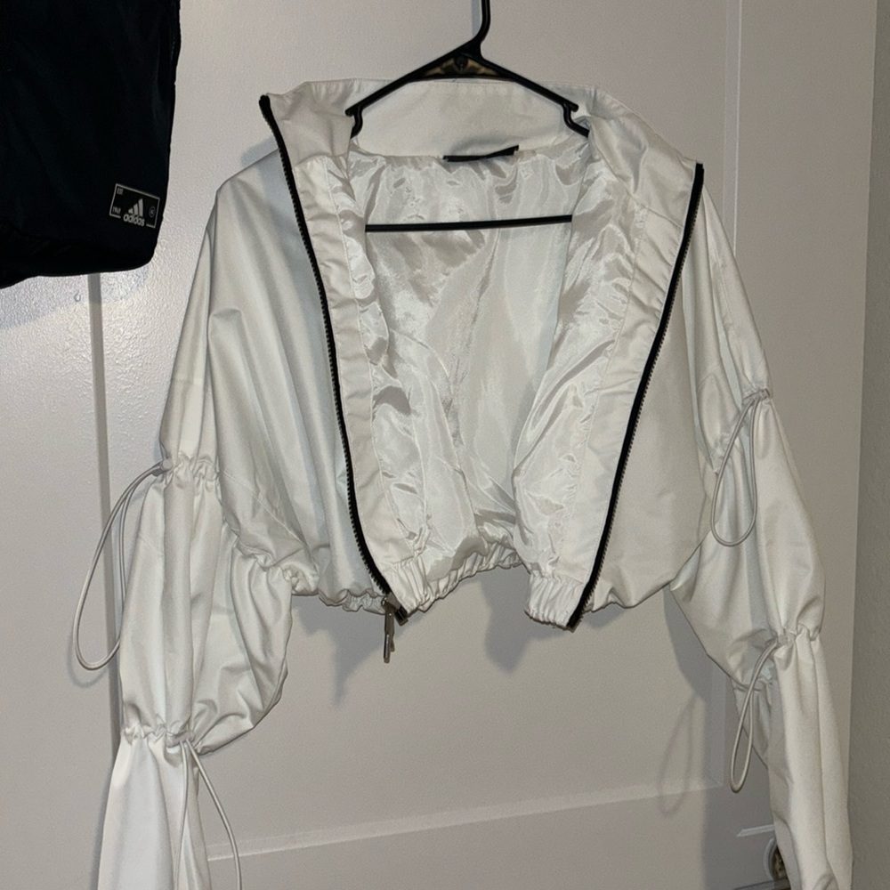Reebok x Cardi B Collection Woven Jacket - Picture 1 of 4